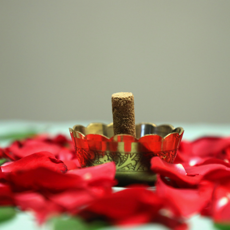 Rose Dhoop